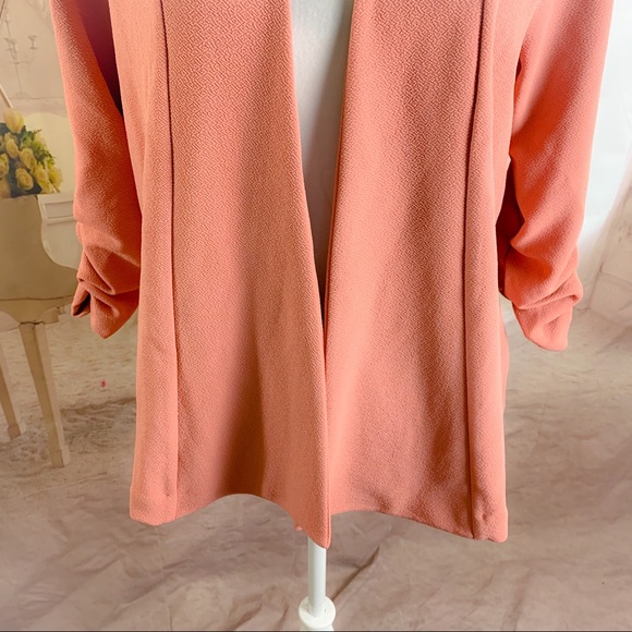 NEW TORRID DUSTY CORAL CREPE DRAPE FRONT BLAZER - Picture 4 of 14